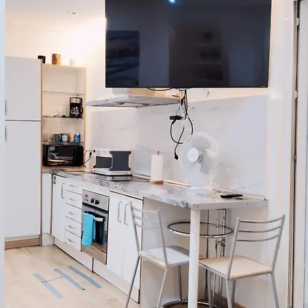 Céntrico apartamento con patio-2